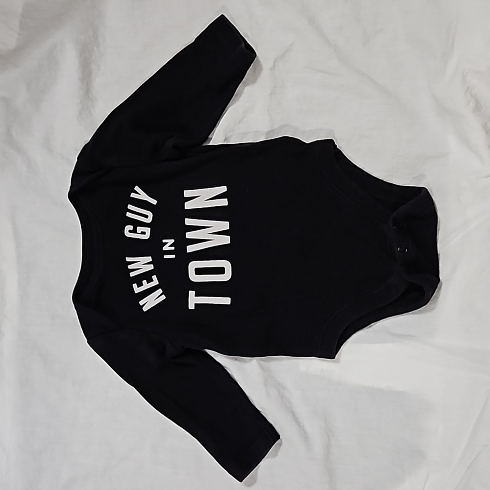 5 for $15!! Baby Boys Old Navy "New Guy In Town" Cute Funny Black l/s Bodysuit